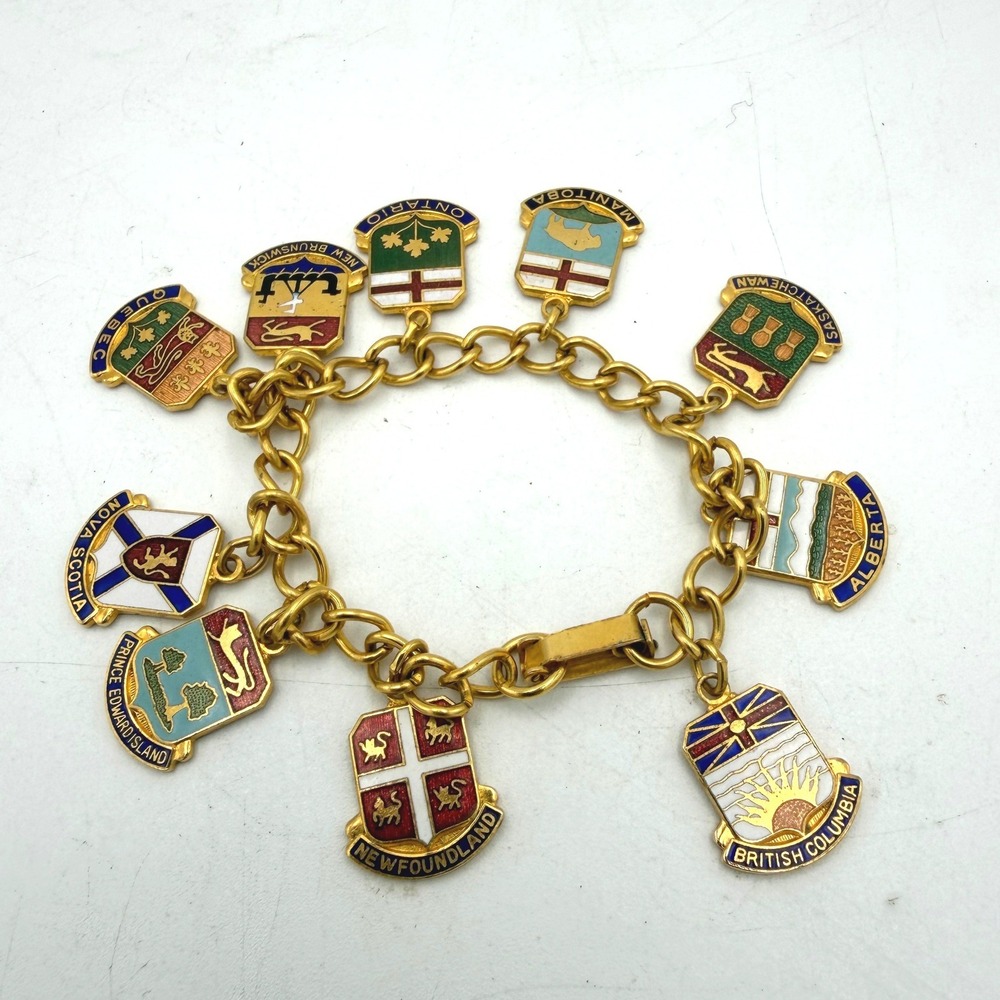 Vtg MCM Charm Bracelet 6.5in Gold Color Canada Provincial Enamel Crest Souvenir